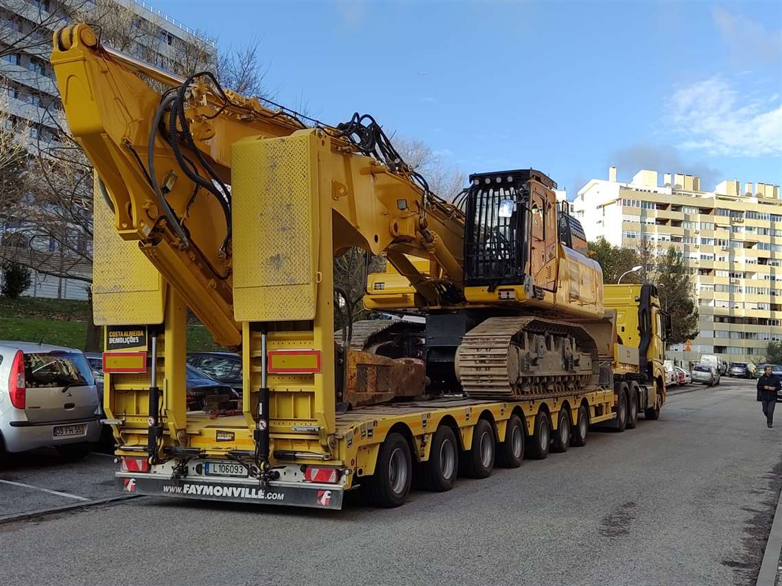 Costa Almeida's Komatsu demolition excavator is transported on a Faymonville low loader