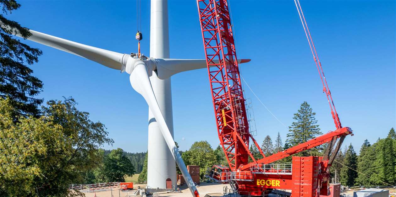 Bau des zweitgrößten Windparks der Schweiz