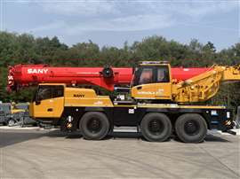 yellow and red Sany SAC600E all terrain on show in the UK